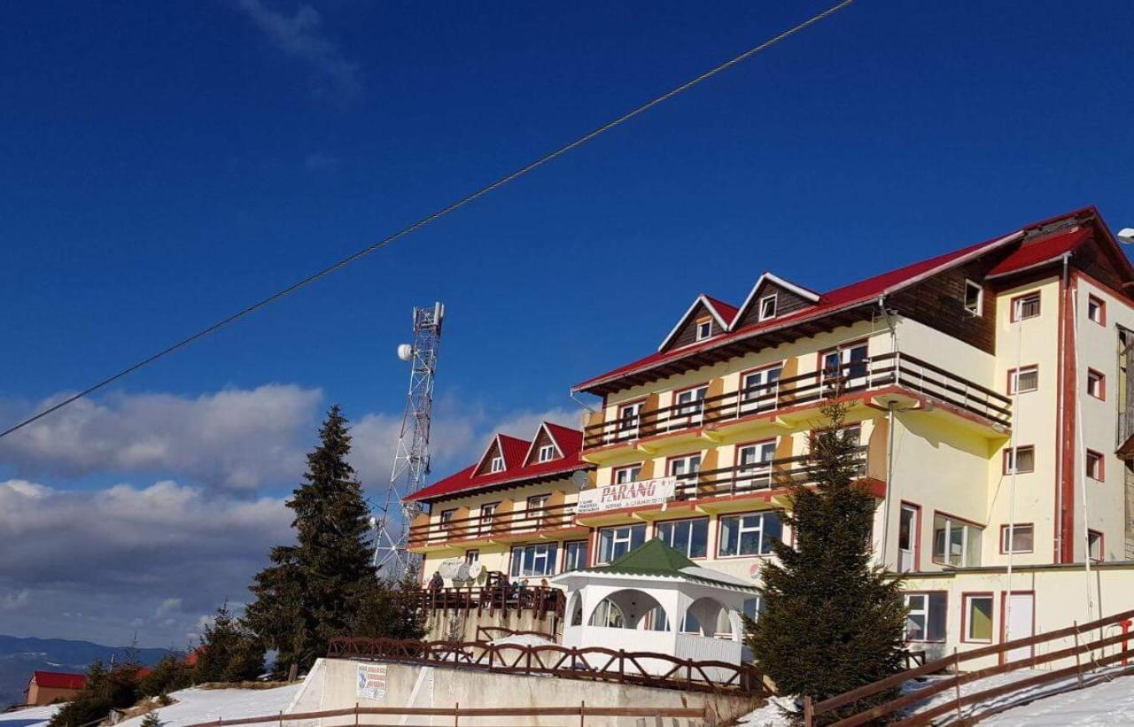 Vila Parang Petroşani Εξωτερικό φωτογραφία